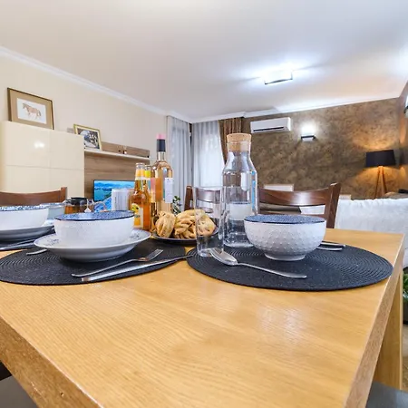 Apartment Chic Luxury Escape Close To Kapana Area