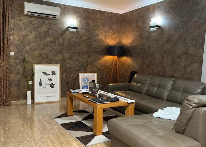 Chic Luxury Escape Close To Kapana Area